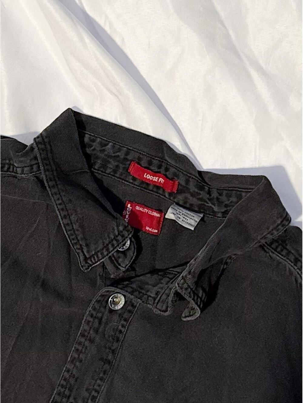 Vintage Levi's Loose Fit Black Denim Long Sleeve Shirt